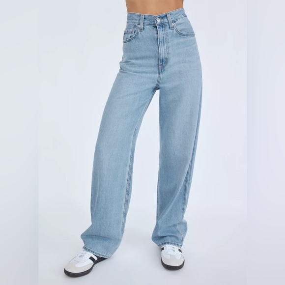 Levi's Denim - NWT Levi’s High Loose jeans